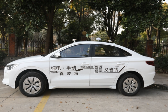 BYD Nguyên chất Điện e3 Exam Đặc biệt Phương tiện giao thông với phạm vi 350KM